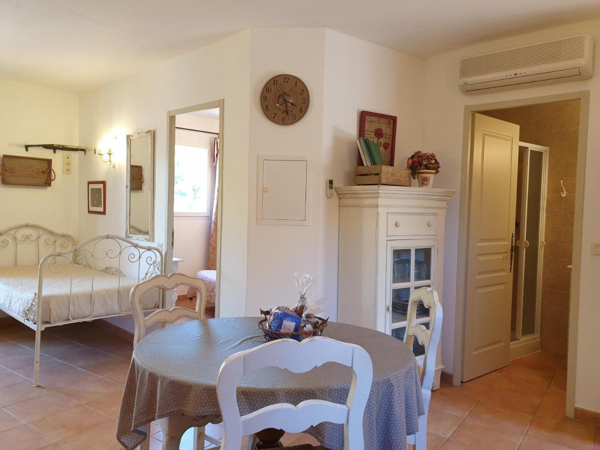 Residence A Merula Calvi  Buitenkant foto