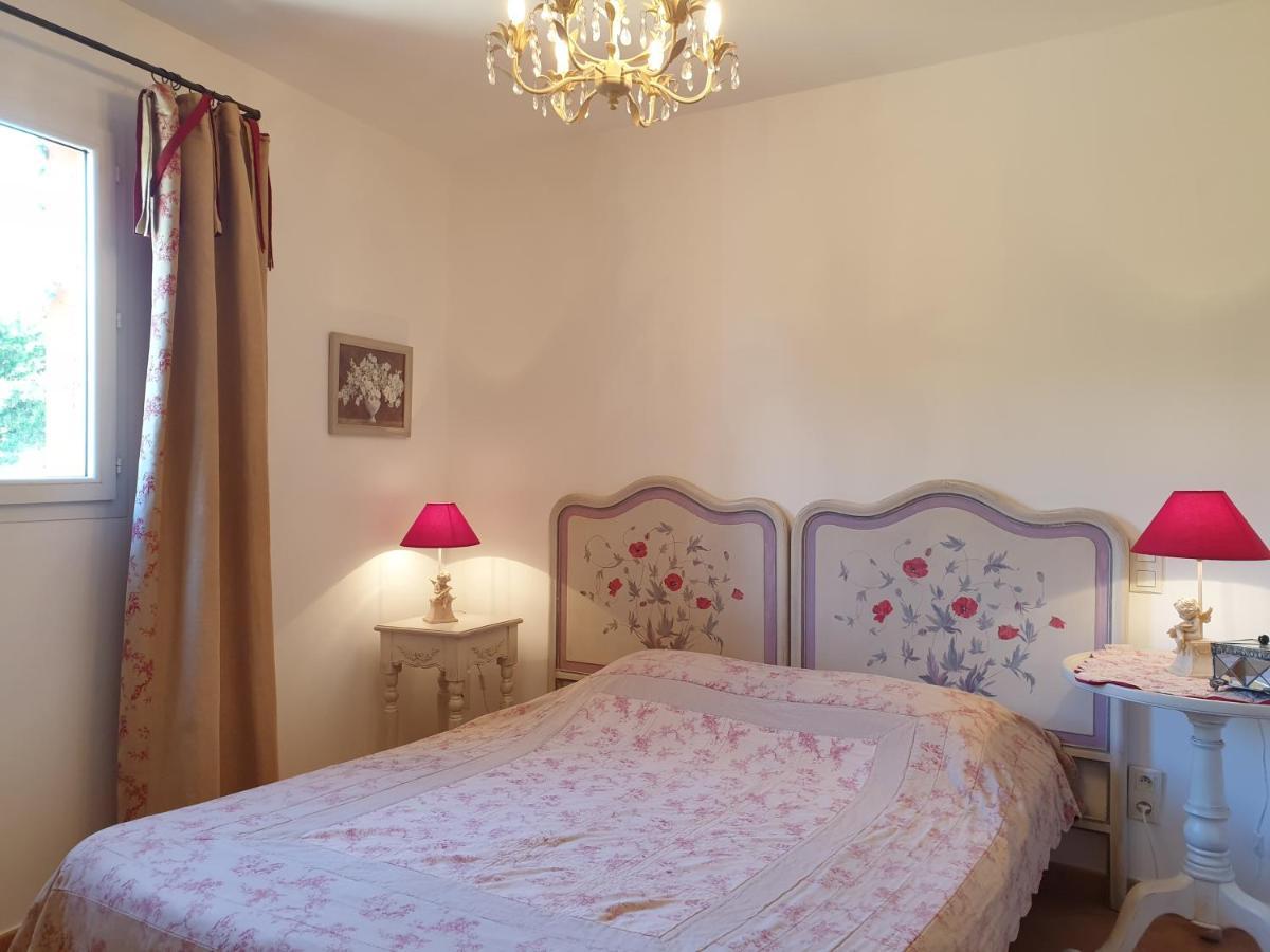 Residence A Merula Calvi  Buitenkant foto